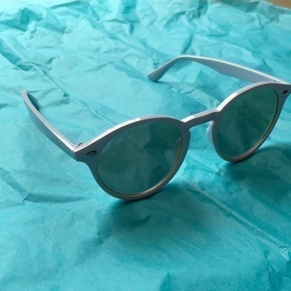 Bride sunglasses white frames Bride gold logo on each side black mirror lenses - Picture 9 of 9